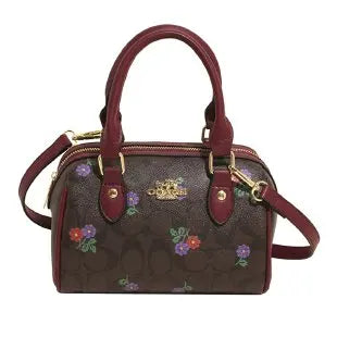 2025 New Women Luxury Urban Tote Bag Minimalist Multi-way Shoulder Crossbody Purse Adjustable Strap for Daily Commute