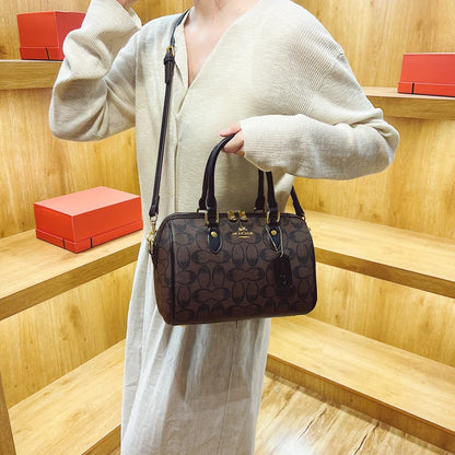 Elegant Ladies Crossbody Bag Luxury Leather Handbag Classic Designer Shoulder Bag For Women